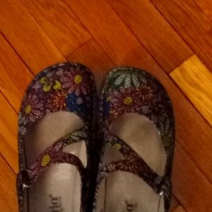 Alegira strapped wedge shoes used